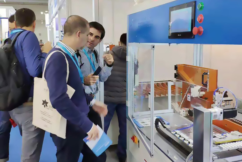 參加2018深圳鋰電技術(shù)展